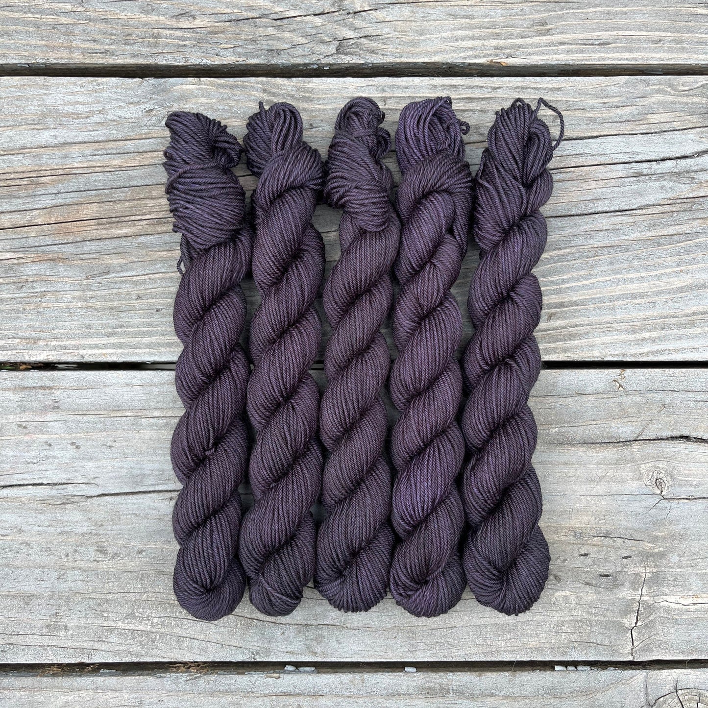 Black Pearl - Platinum Sock Minis