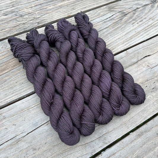 Black Pearl - Platinum Sock Minis
